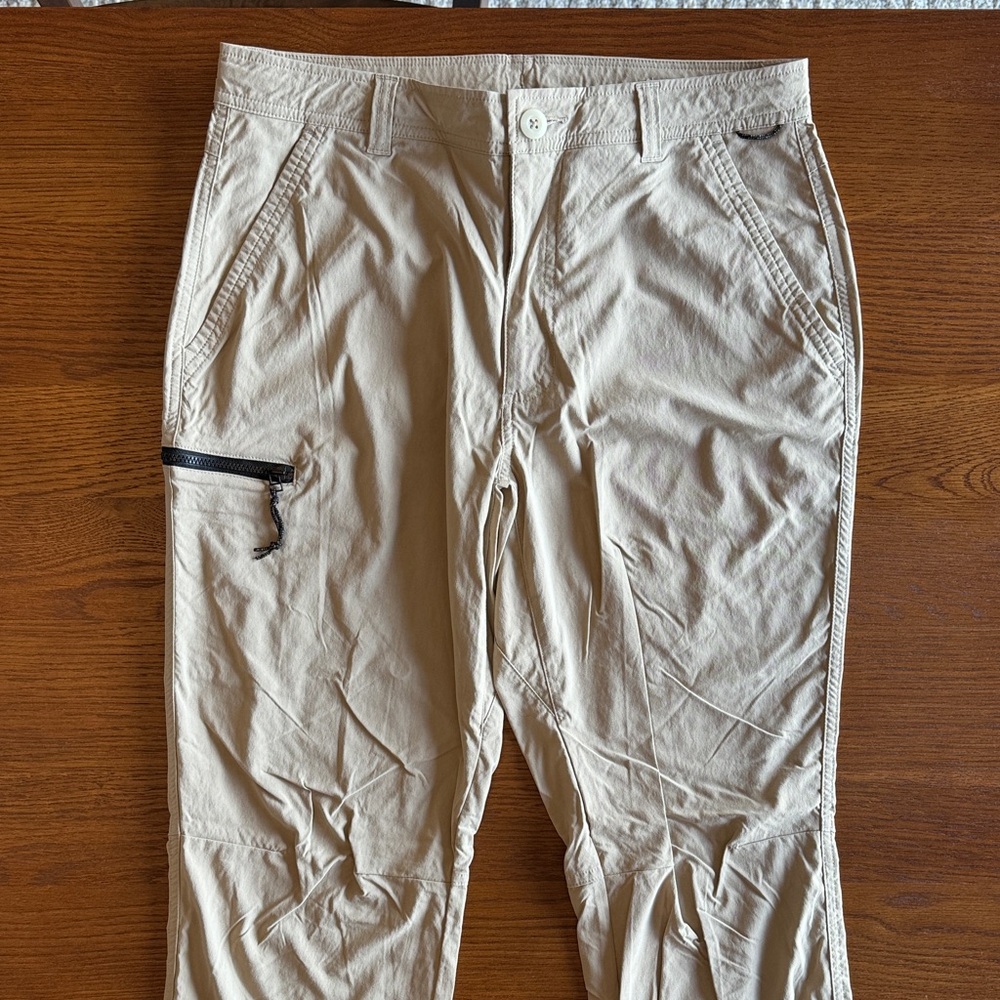 REI Men's Beige Cargo Pants with Zipper Pocket